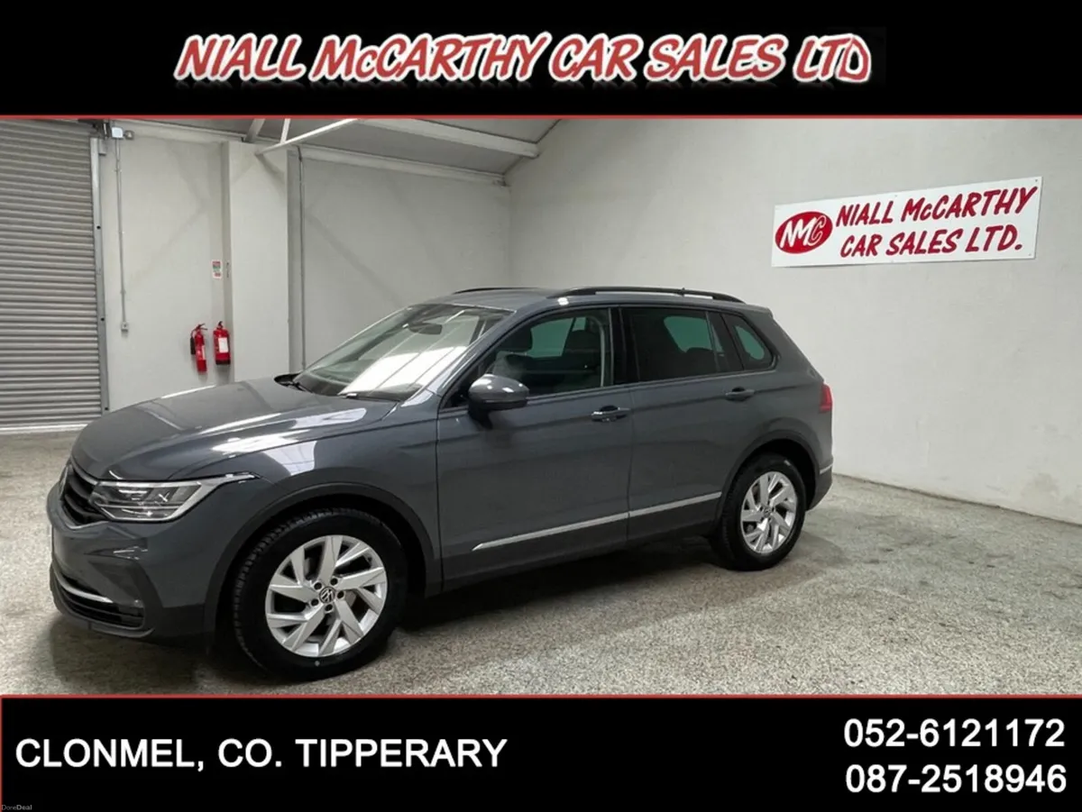 Volkswagen Tiguan LIFE 2.0 TDI NAV - FINANCE & SCR - Image 3