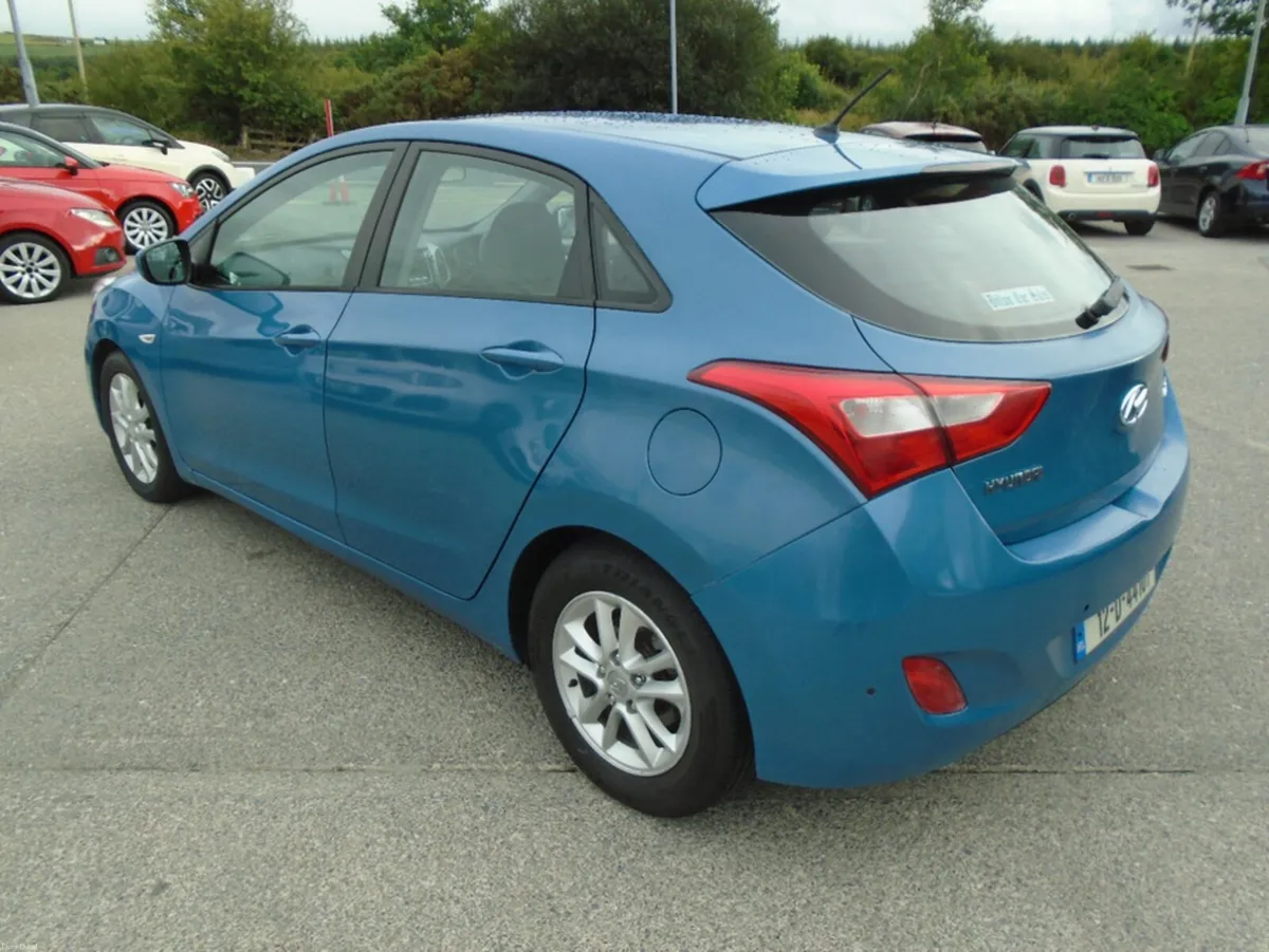 Hyundai i30 1.4 ACTIVE 100PS 5DR - Image 6