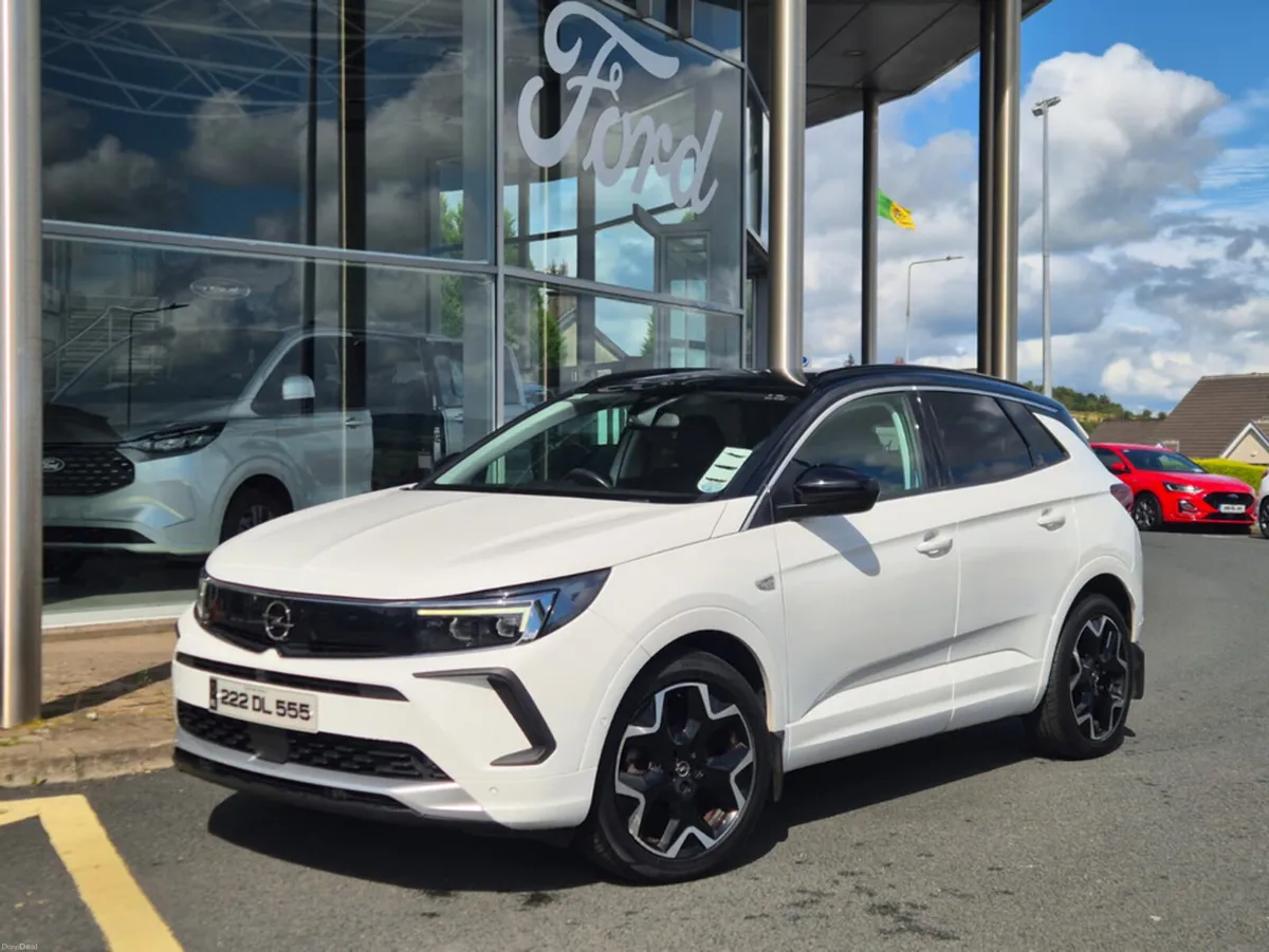 Opel Grandland ELITE 1.2 130PS 8 SPEED AUTOMATIC - Image 1