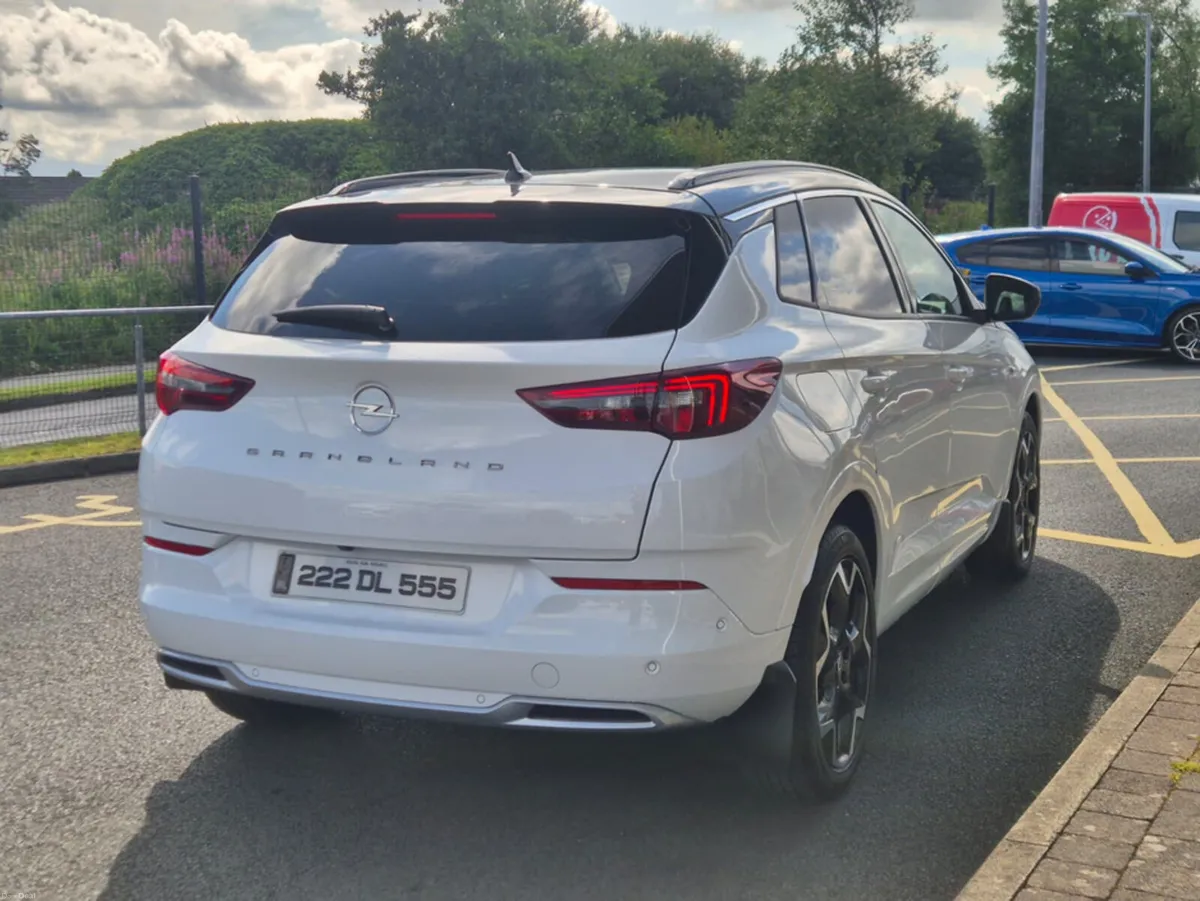 Opel Grandland ELITE 1.2 130PS 8 SPEED AUTOMATIC - Image 5