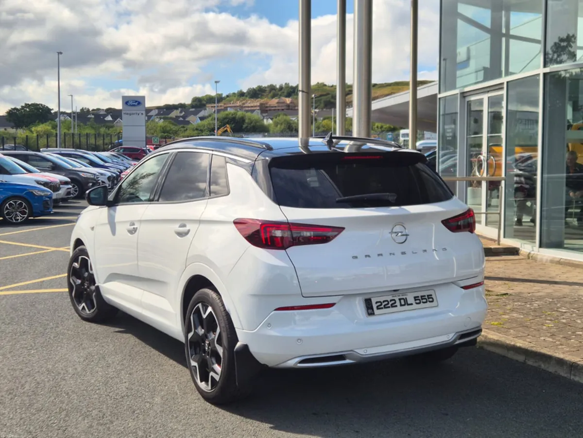 Opel Grandland ELITE 1.2 130PS 8 SPEED AUTOMATIC - Image 3