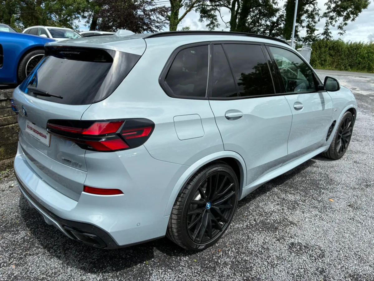 BMW X5 XDRIVE50E M SPORT G05 - Image 2