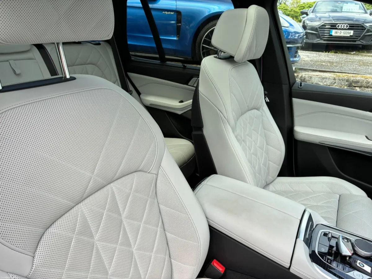 BMW X5 XDRIVE50E M SPORT G05 - Image 5