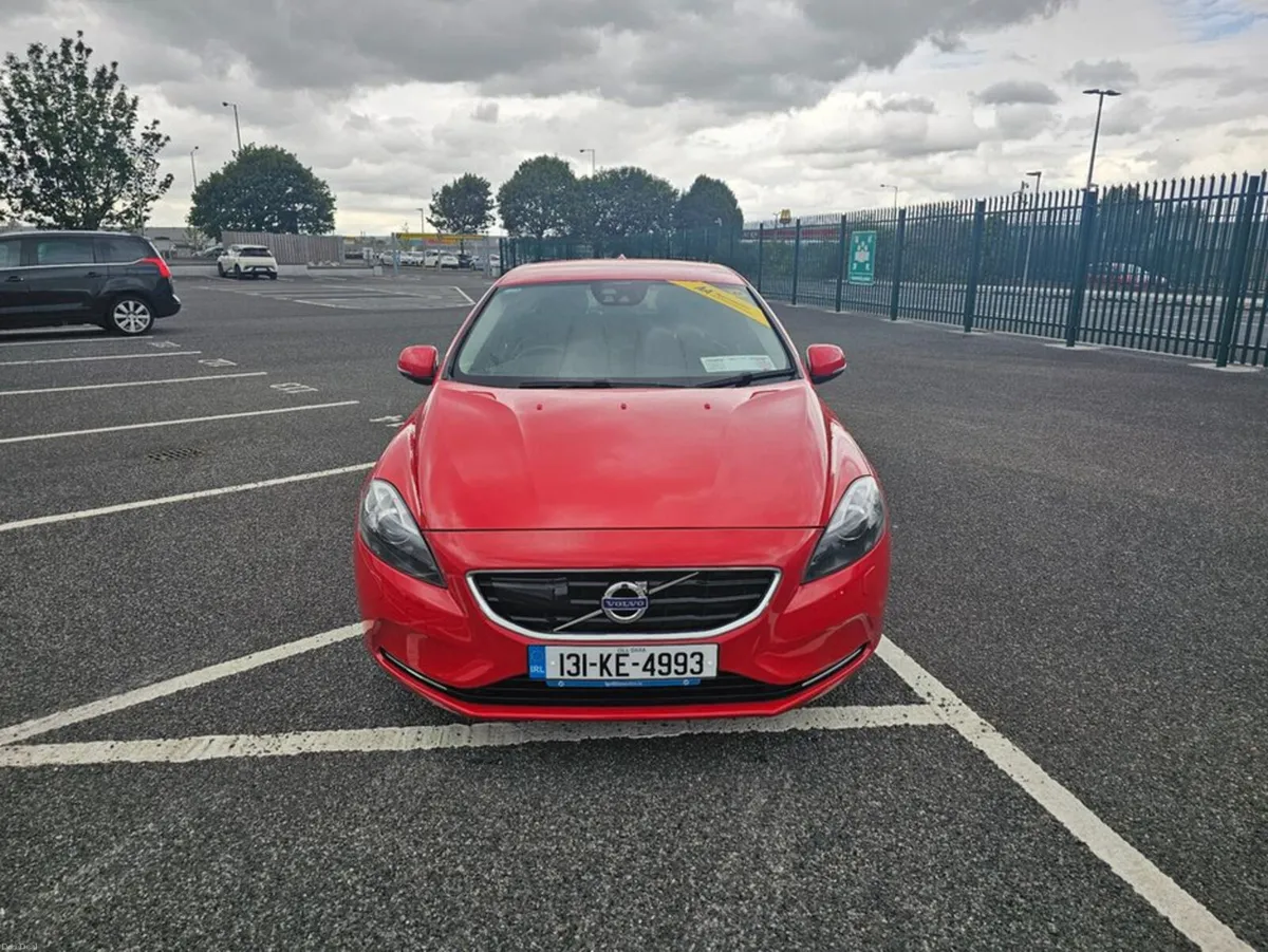 Volvo V40 1.6 PETROL, AUTOMATIC, LEATHER, NEW NCT, - Image 6