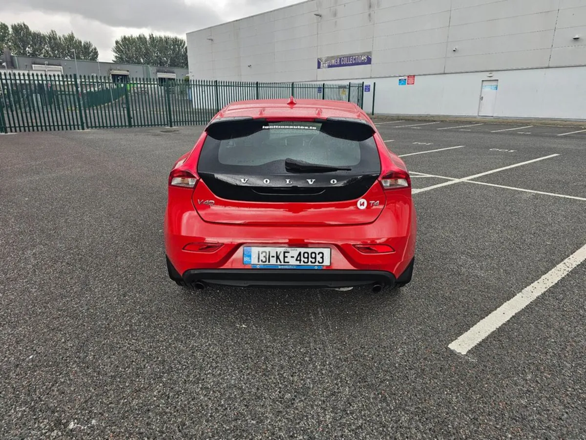 Volvo V40 1.6 PETROL, AUTOMATIC, LEATHER, NEW NCT, - Image 5