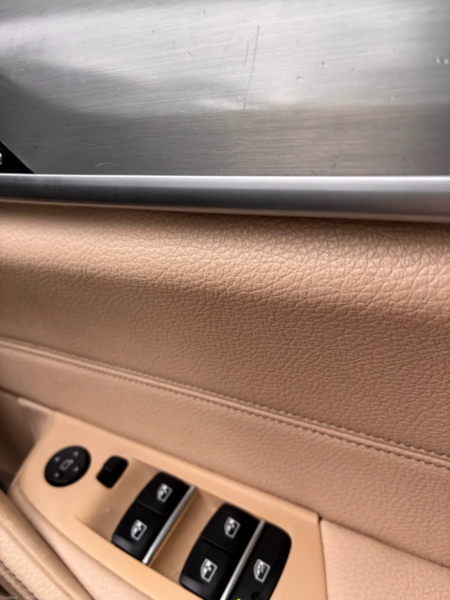 BMW 5-Series 2019 - Image 5