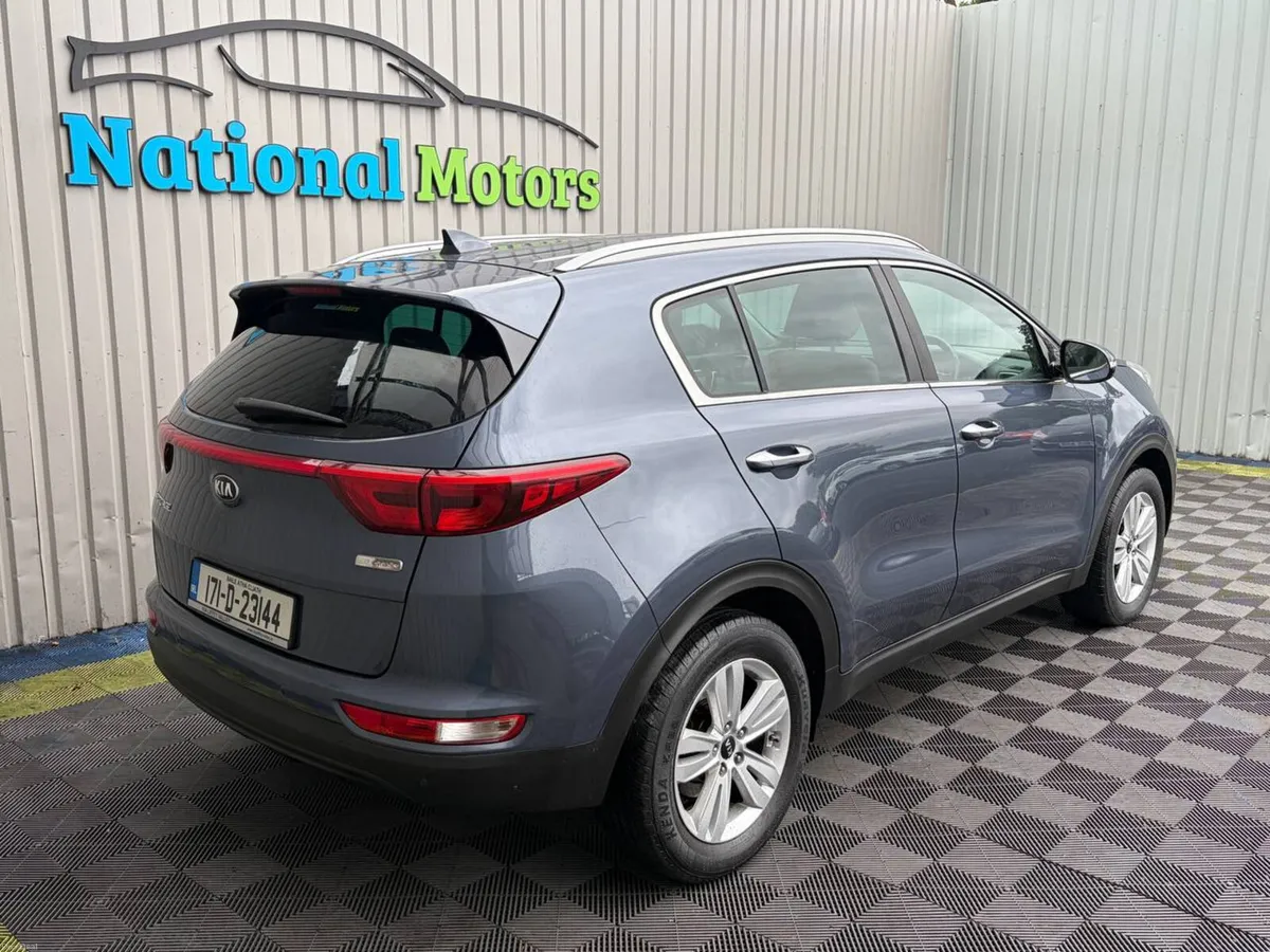 2017 Kia Sportage 1.7 D EX - Image 3