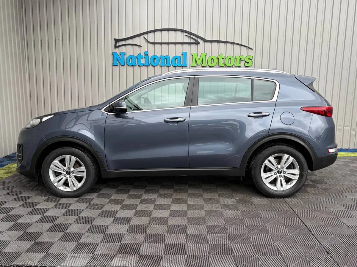 2017 Kia Sportage 1.7 D EX - Image 6