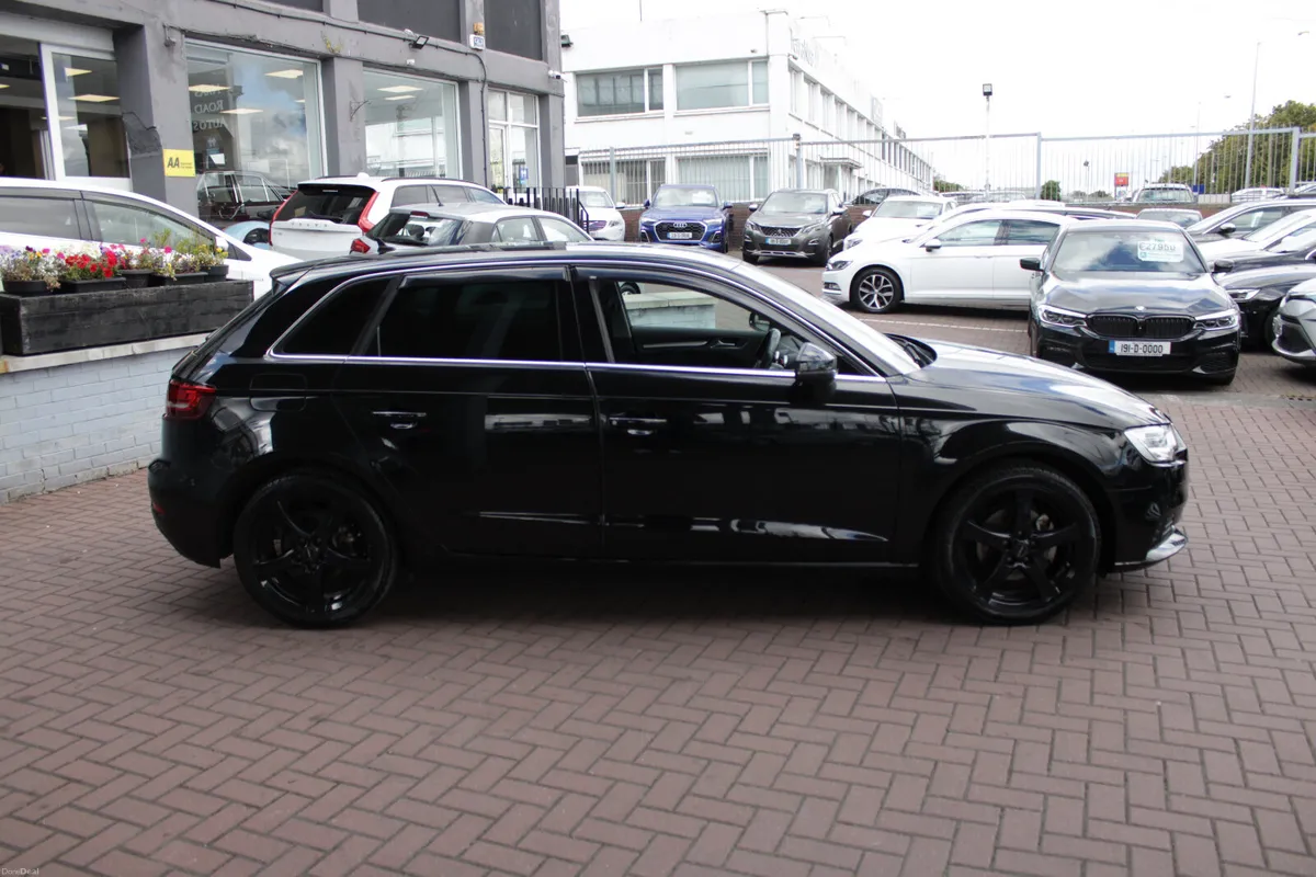 2019 AUDI A3 SPORT HATCHBACK AUTOMATIC 5DR 1.4TFSI - Image 3