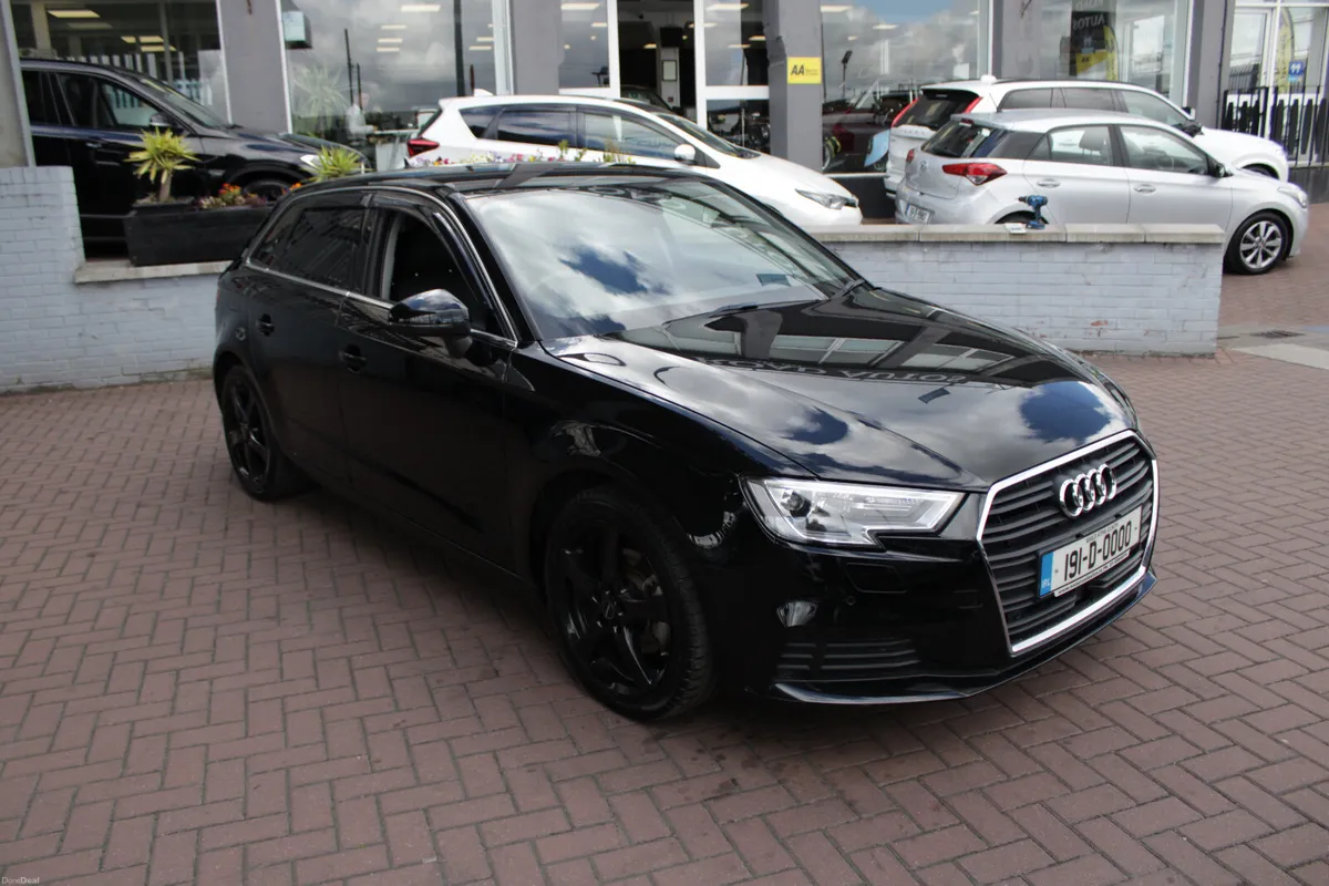 2019 AUDI A3 SPORT HATCHBACK AUTOMATIC 5DR 1.4TFSI - Image 1