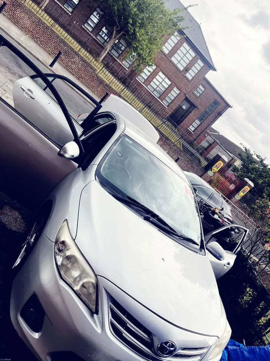 Car - Image 6