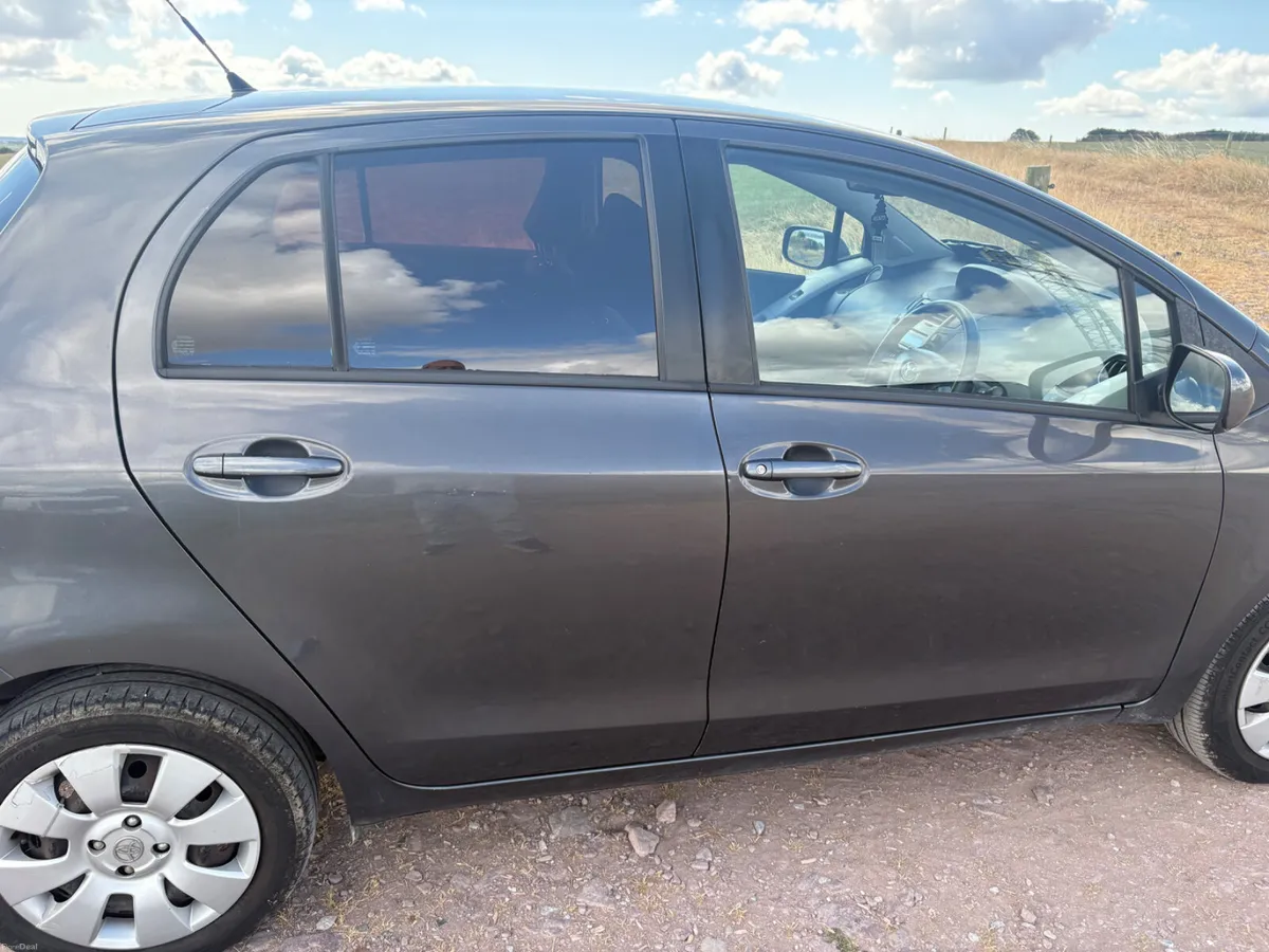 Toyota Yaris 2011 Automatic new NCT - Image 2