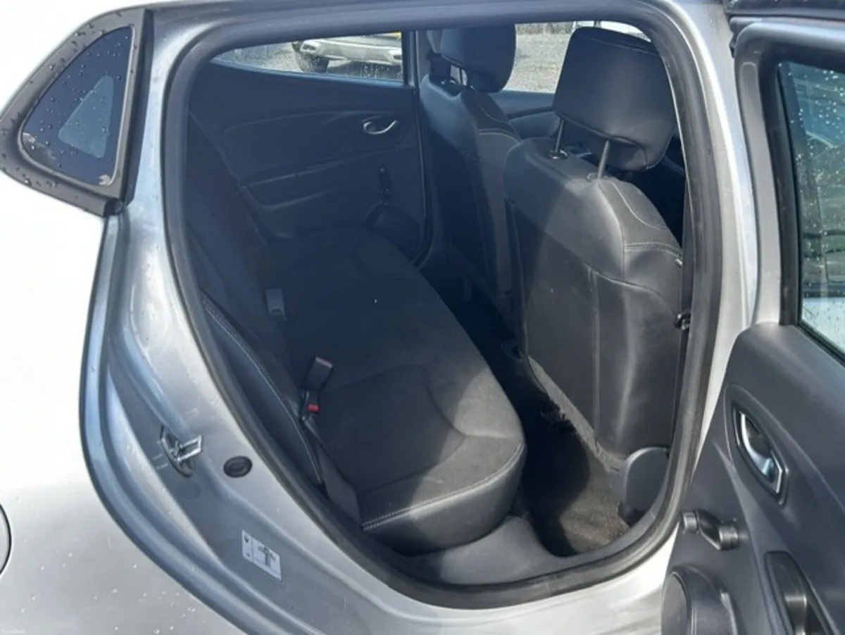 Renault Clio 2016 - Image 5