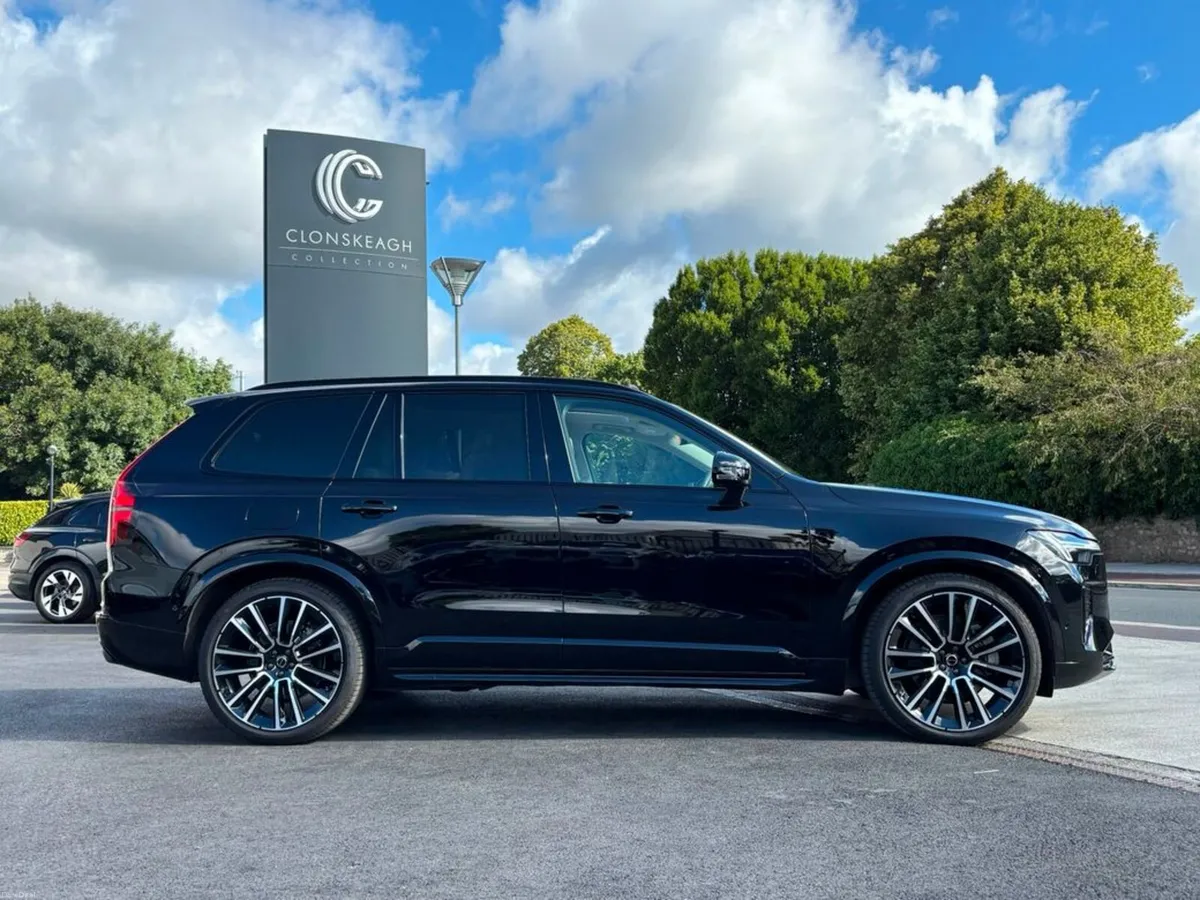 Volvo XC90 T8 ULTRA AWD - Image 2