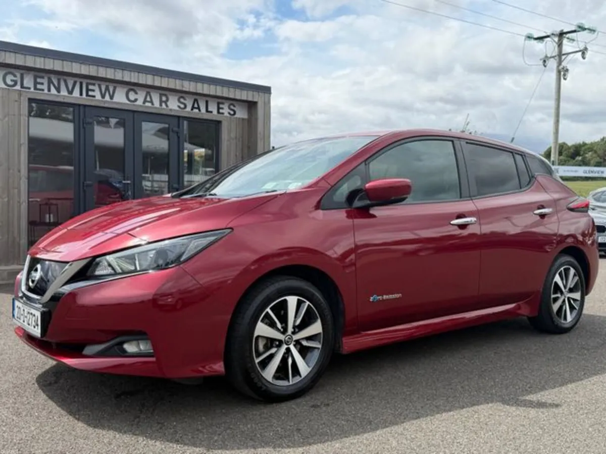 Nissan Leaf SV 40KW EV - Image 3