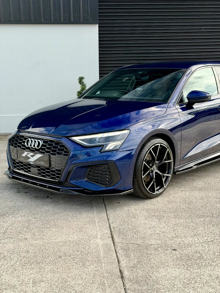 2022 AUDI A3 SLINE AUTO 2.0L TDI BLACK EDITION STY - Image 2