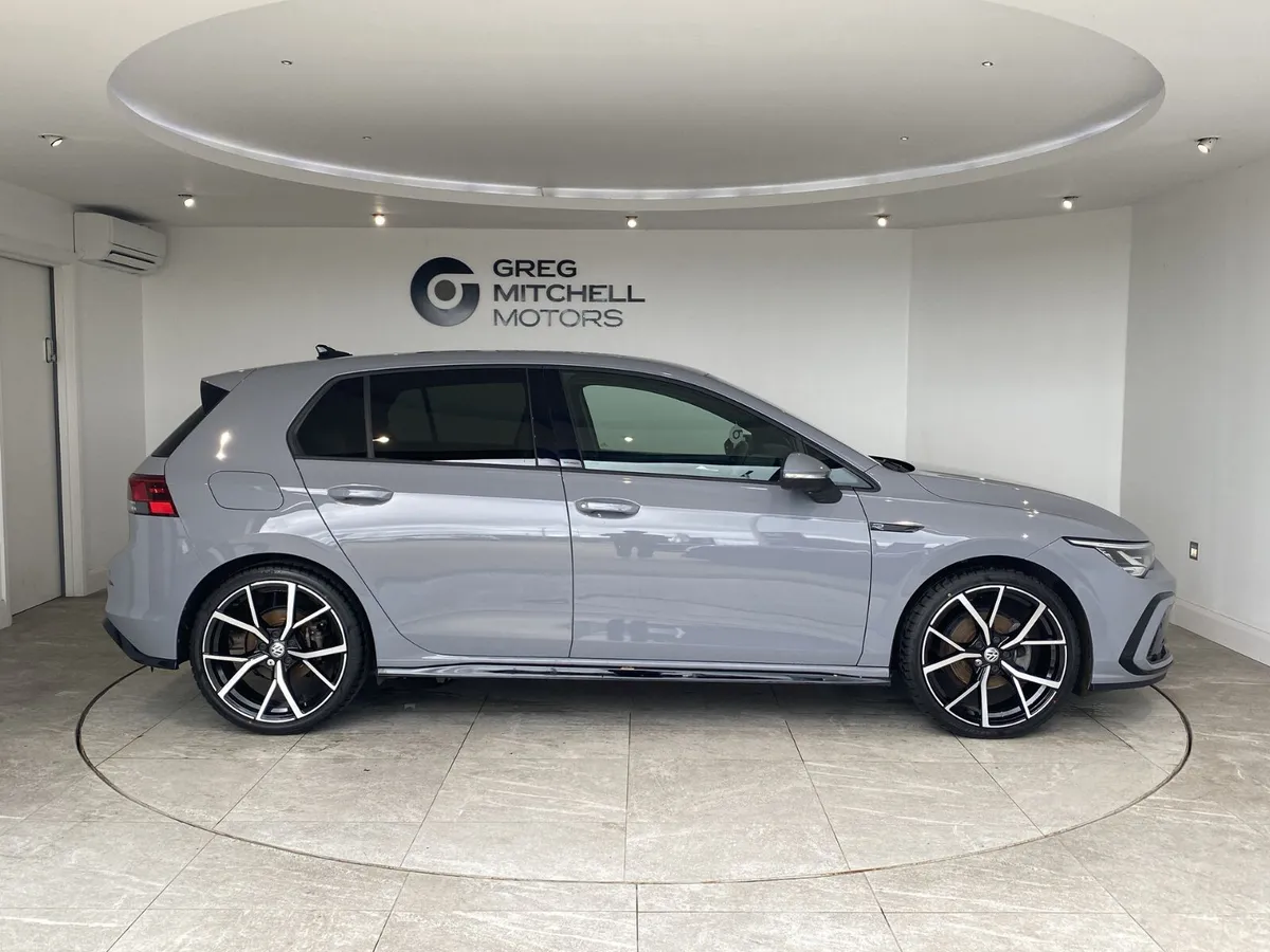 Volkswagen Golf 2022 - Image 3