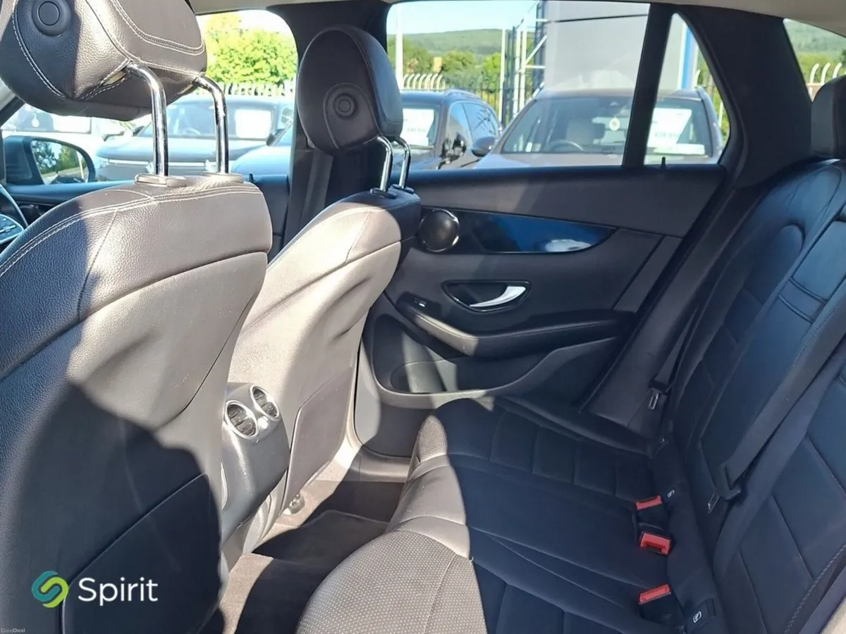 Mercedes-Benz GLC GLC 220D AUTO - Image 5