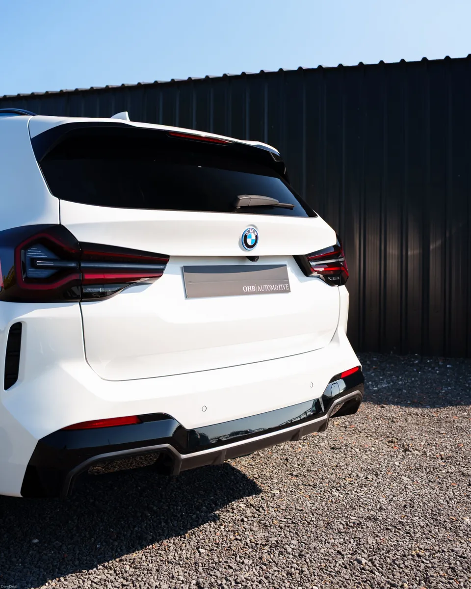 BMW iX3 M Sport Pro - Image 4