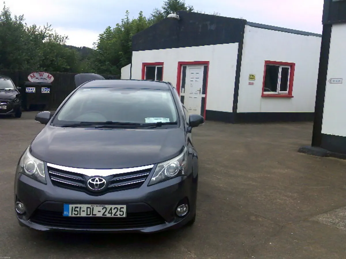 Toyota Avensis 2015 - Image 2