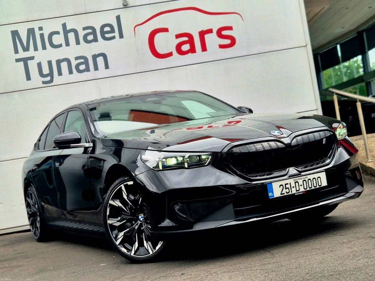 2025 BMW i5 Sports Edition 40, Sunroof, Harmon, 21 - Image 4