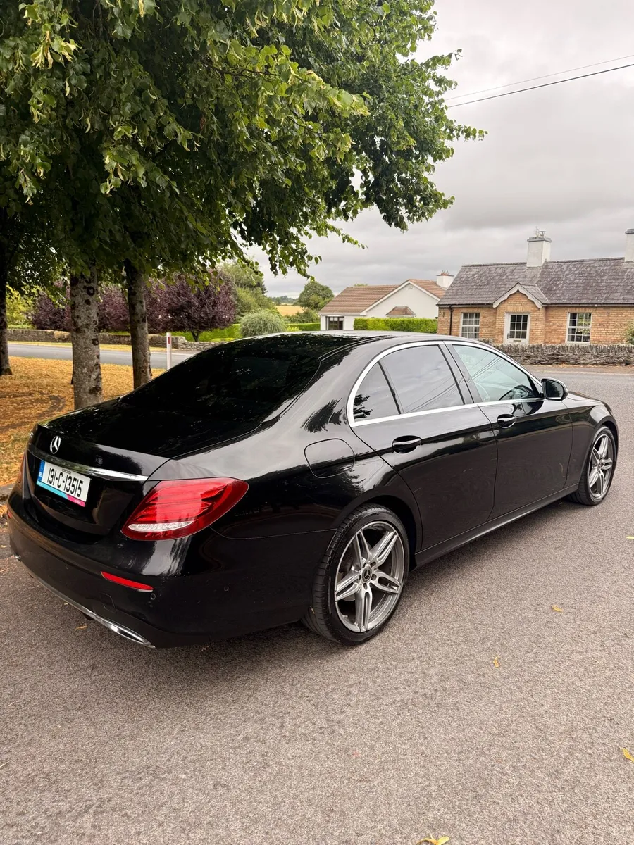 2019 Mercedes Benz E220 High Spec - Image 6