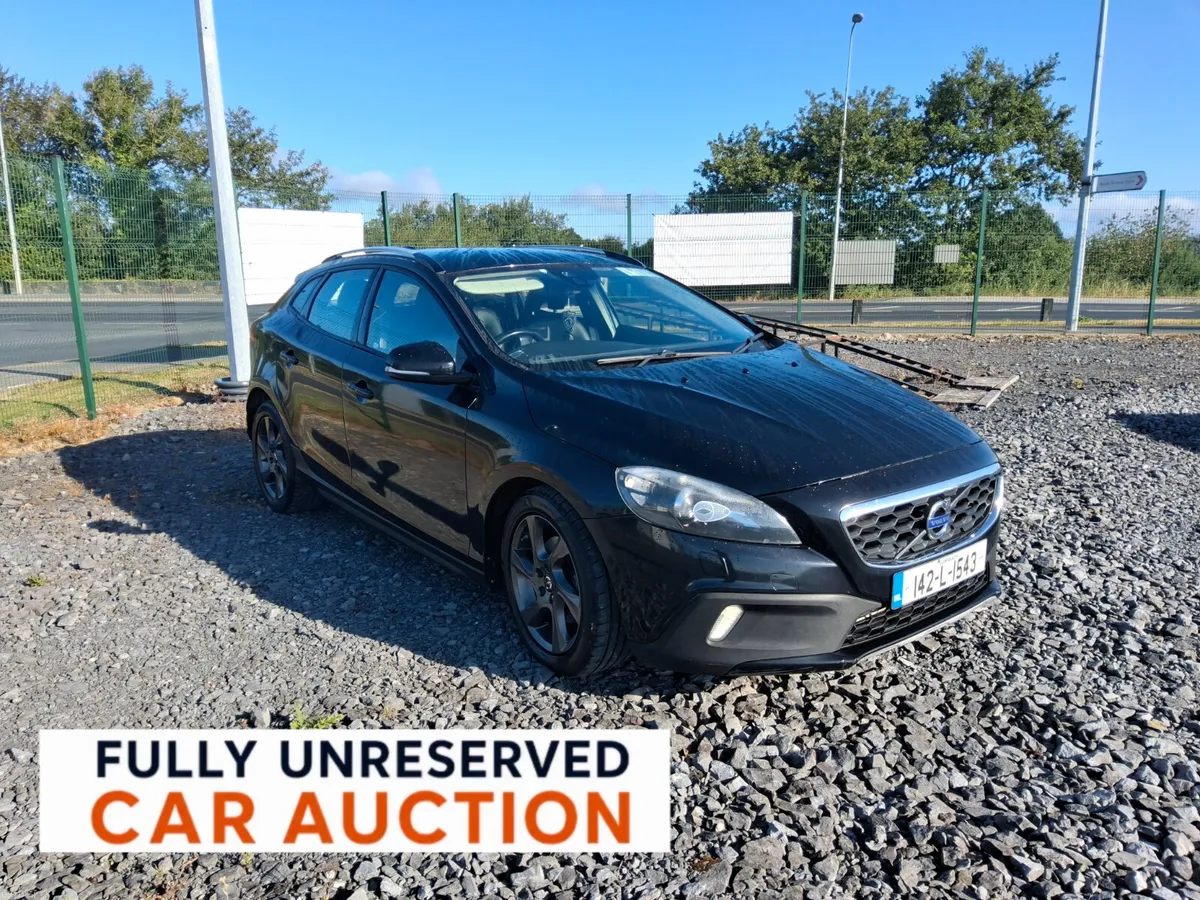 Volvo V40 2014 - Image 1