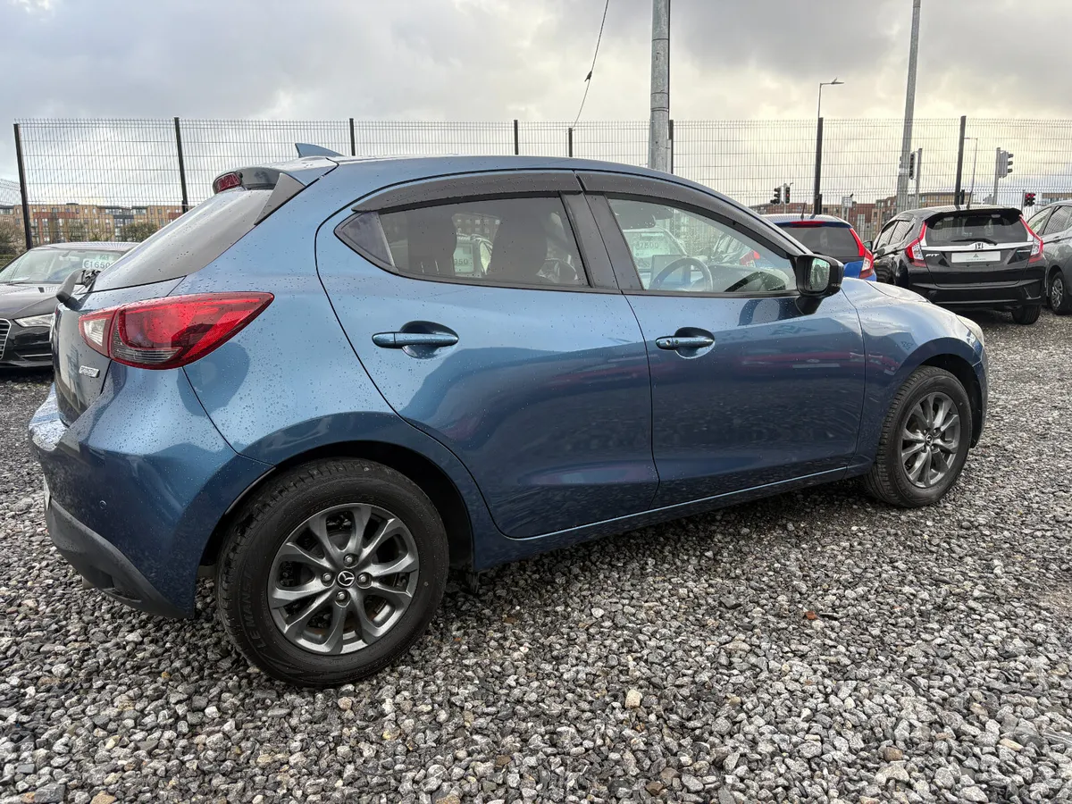 MAZDA DEMIO 1.3 AUTO *LOW LOW MILEAGE*HI SPEC* - Image 4