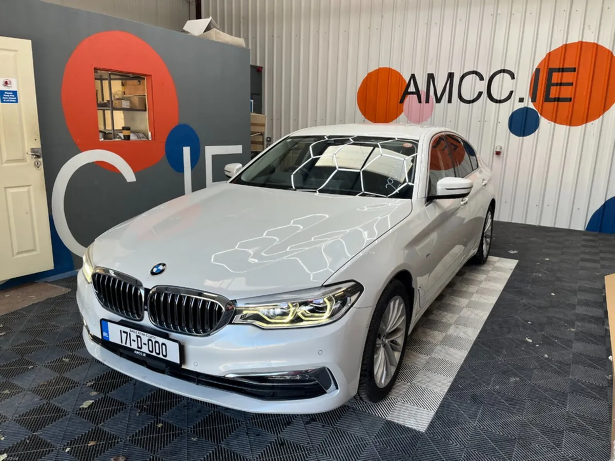 BMW 5-Series 2017 BMW 523D LUXURY 2.0 AUTOMATIC / - Image 5