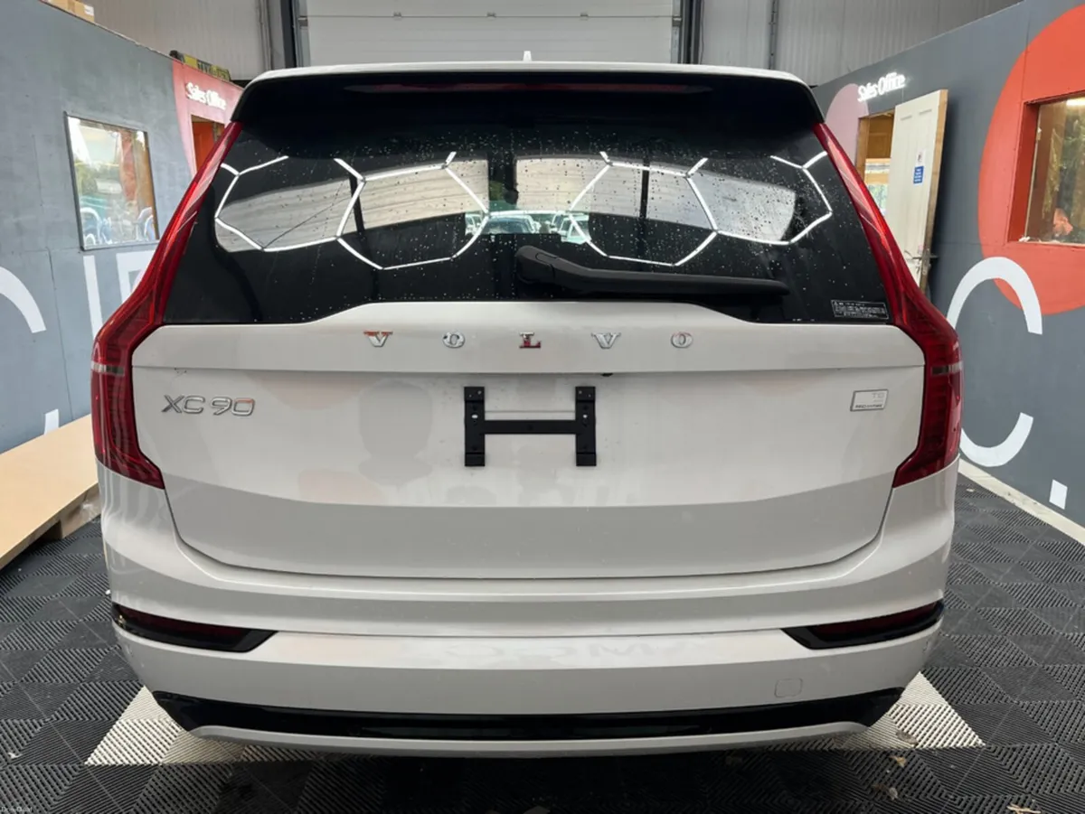 Volvo XC90 2024 VOLVO XC90 T8 PLUG-IN 2.0 AUTOMATI - Image 3