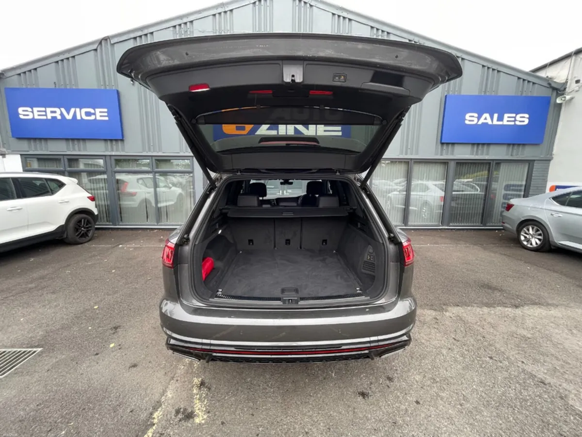 Volkswagen Touareg R-LINE 3.0 TDI 4M - Image 5