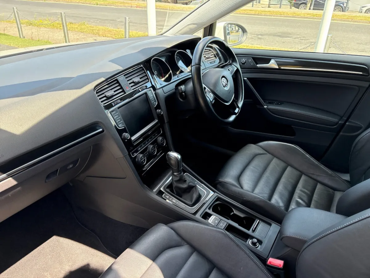 Volkswagen Golf 1.4 TSI DSG *Full Leather* - Image 2