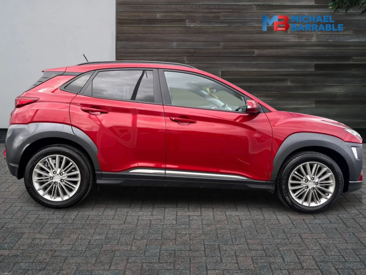 Hyundai KONA KAUAI EXECUTIVE 5DR - Image 4