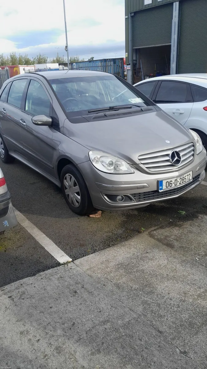 Mercedes-Benz B-Class 2006 - Image 2