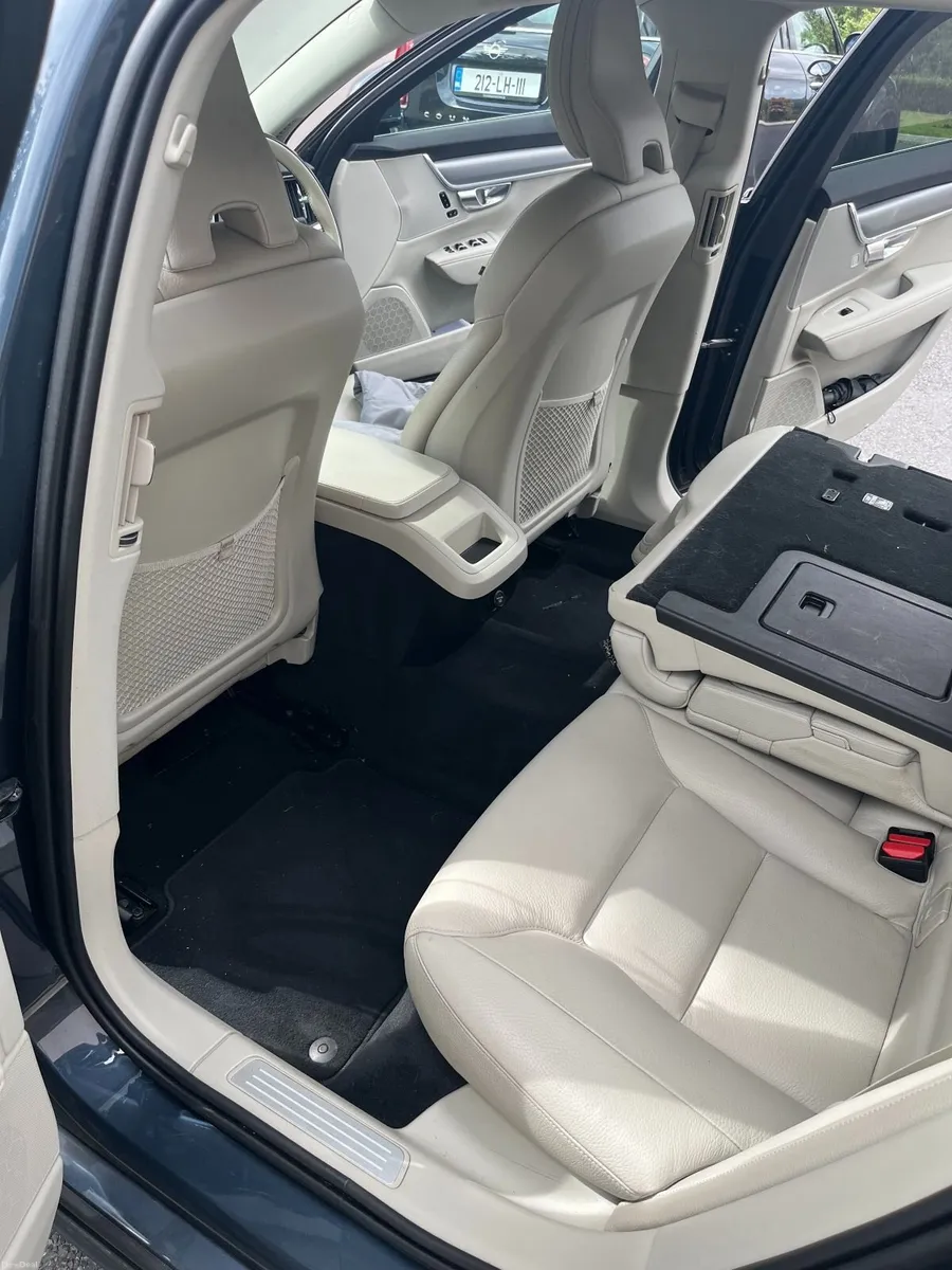 Volvo V90 2020 - Image 6