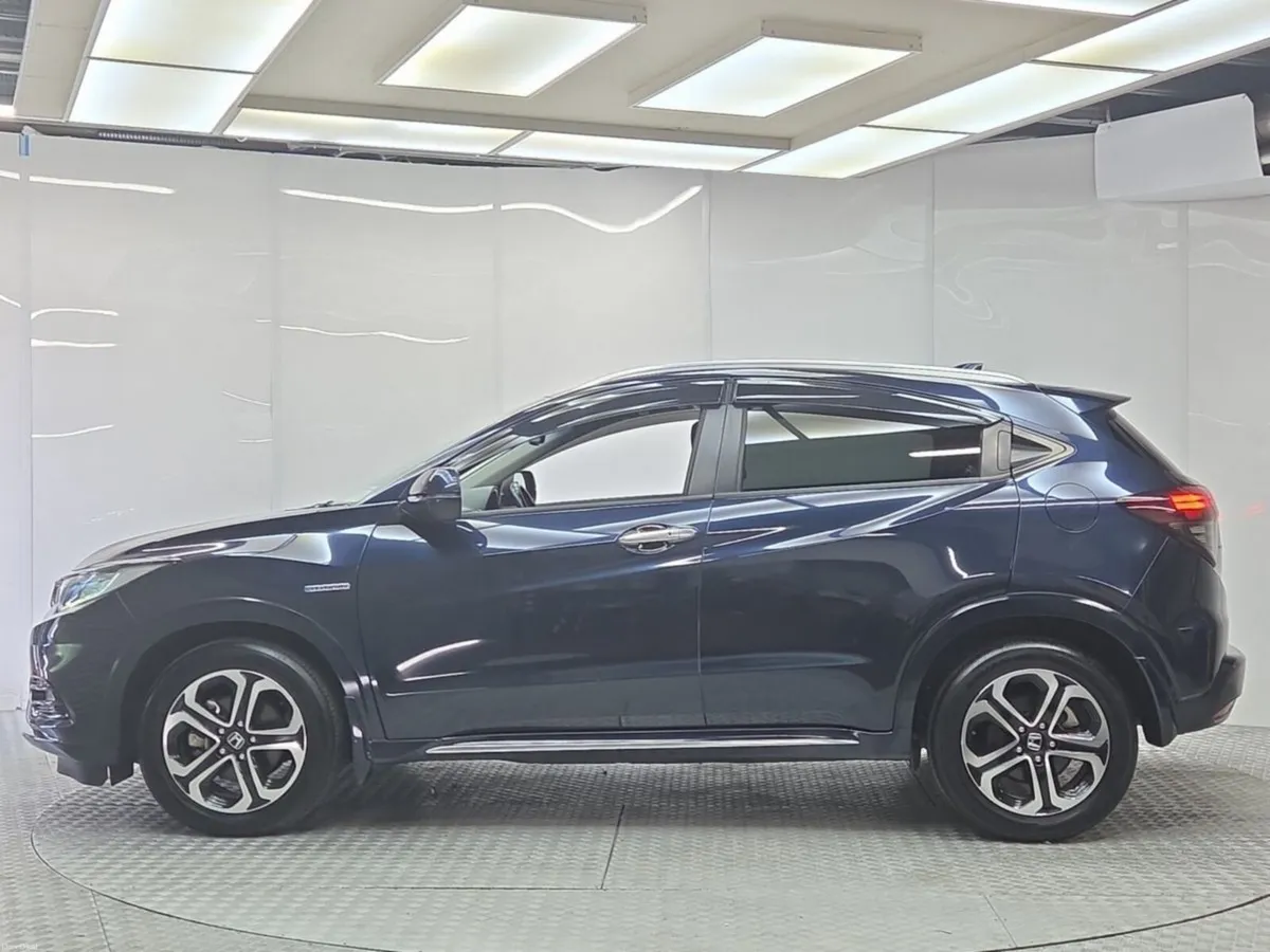 Honda Vezel Z Honda Sensing - Image 5