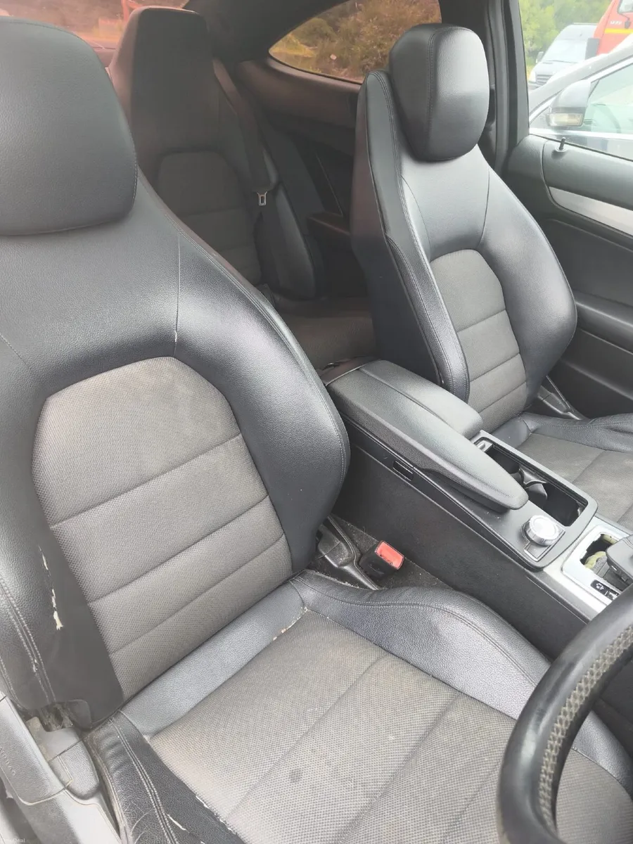 Mercedes-Benz C-Class 2012 - Image 5