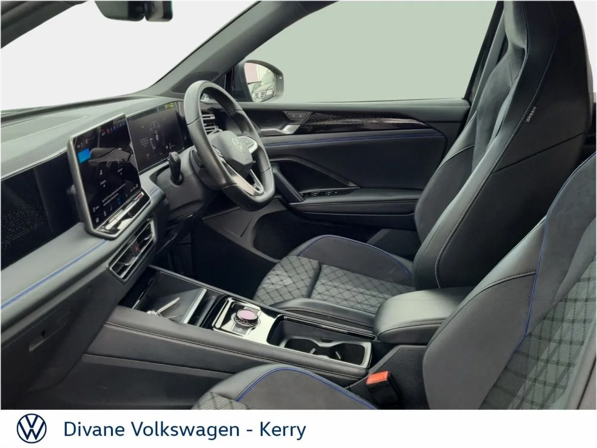 Volkswagen Tiguan BLACK EDITION R LINE 2.0 TDI 150 - Image 4