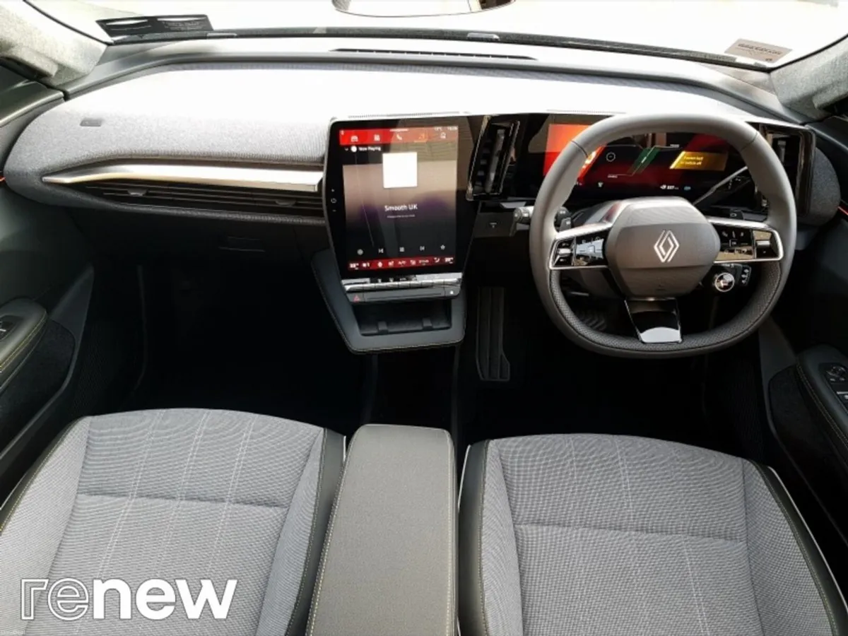 Renault Scenic techno 60kWh 170hp - Image 2