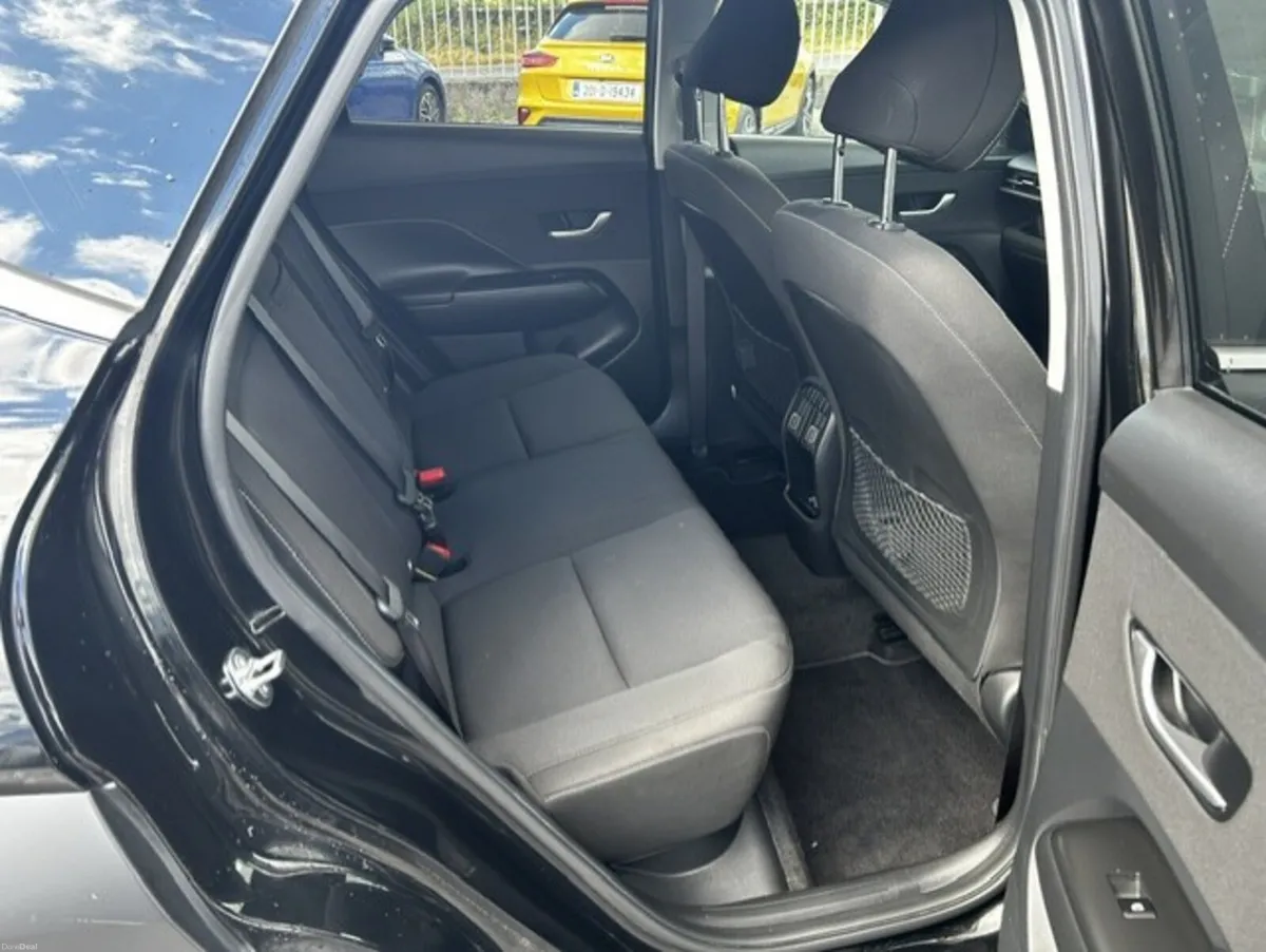 Hyundai KONA 2024 - Image 6