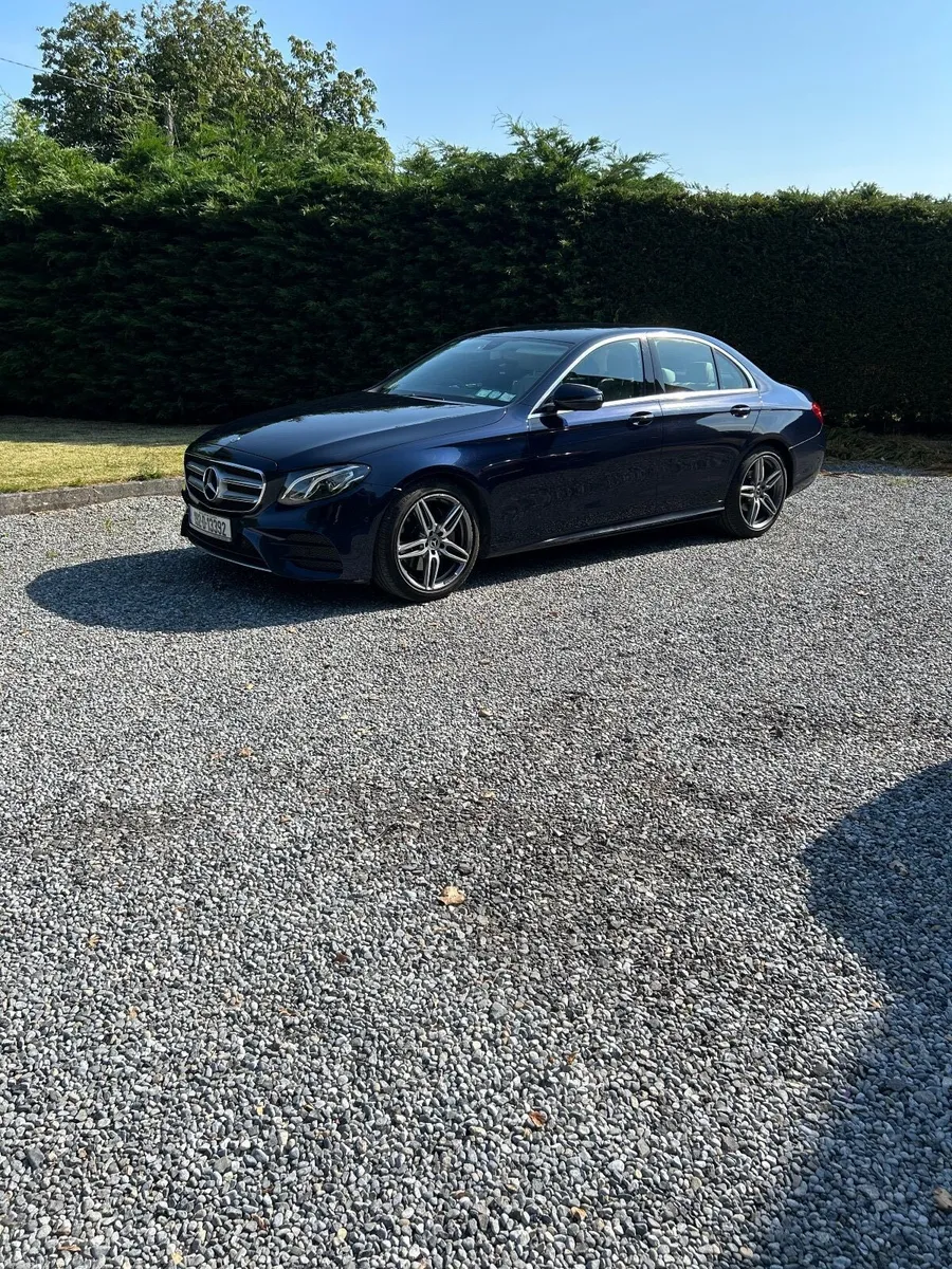Mercedes-Benz E-Class 2019 - Image 2