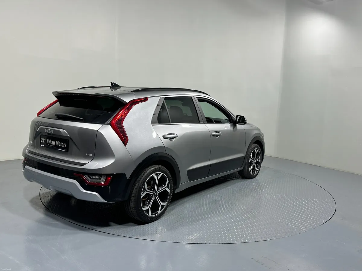 Kia Niro HEV K3 Auto 232 (2023) - Image 5