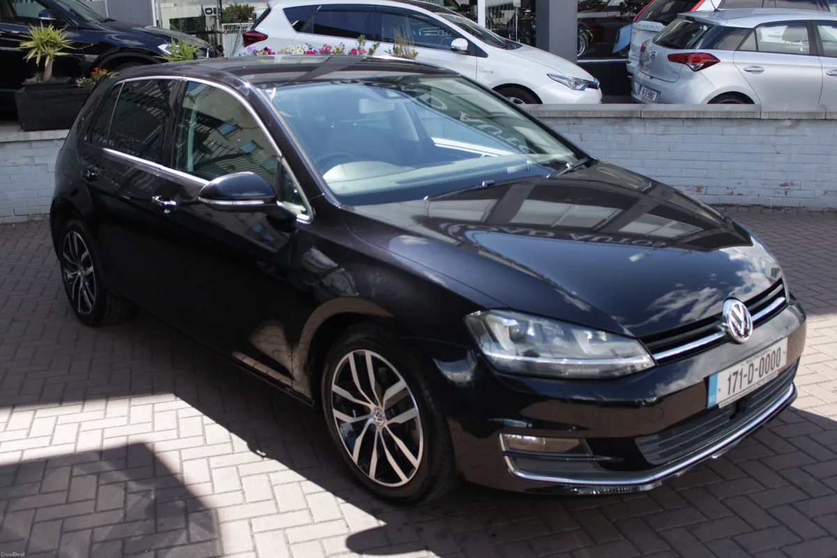 2017 VOLKSWAGEN GOLF 1.4TSI HIGHLINE 5DR AUTO - Image 2