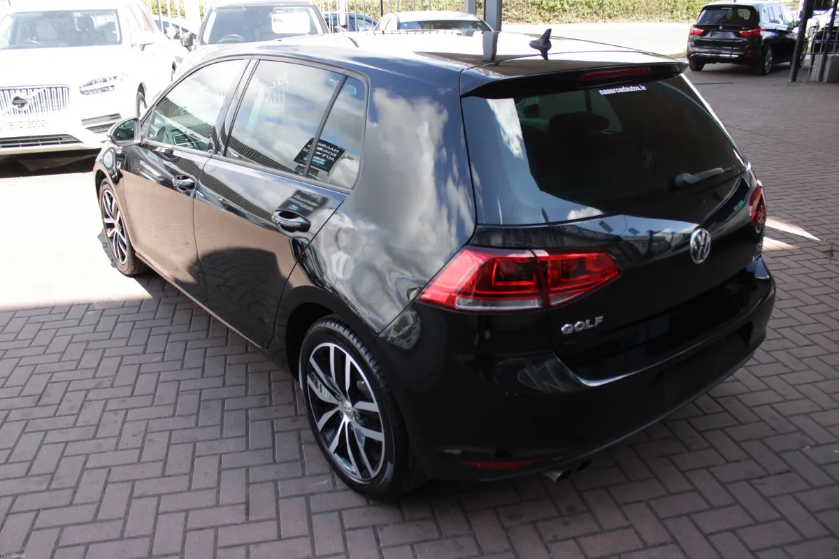 2017 VOLKSWAGEN GOLF 1.4TSI HIGHLINE 5DR AUTO - Image 6