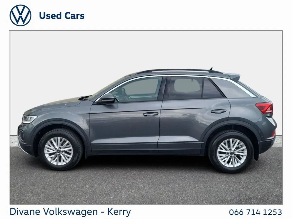 Volkswagen T-Roc LIFE 2.0 TDI 116 BHP - Image 6