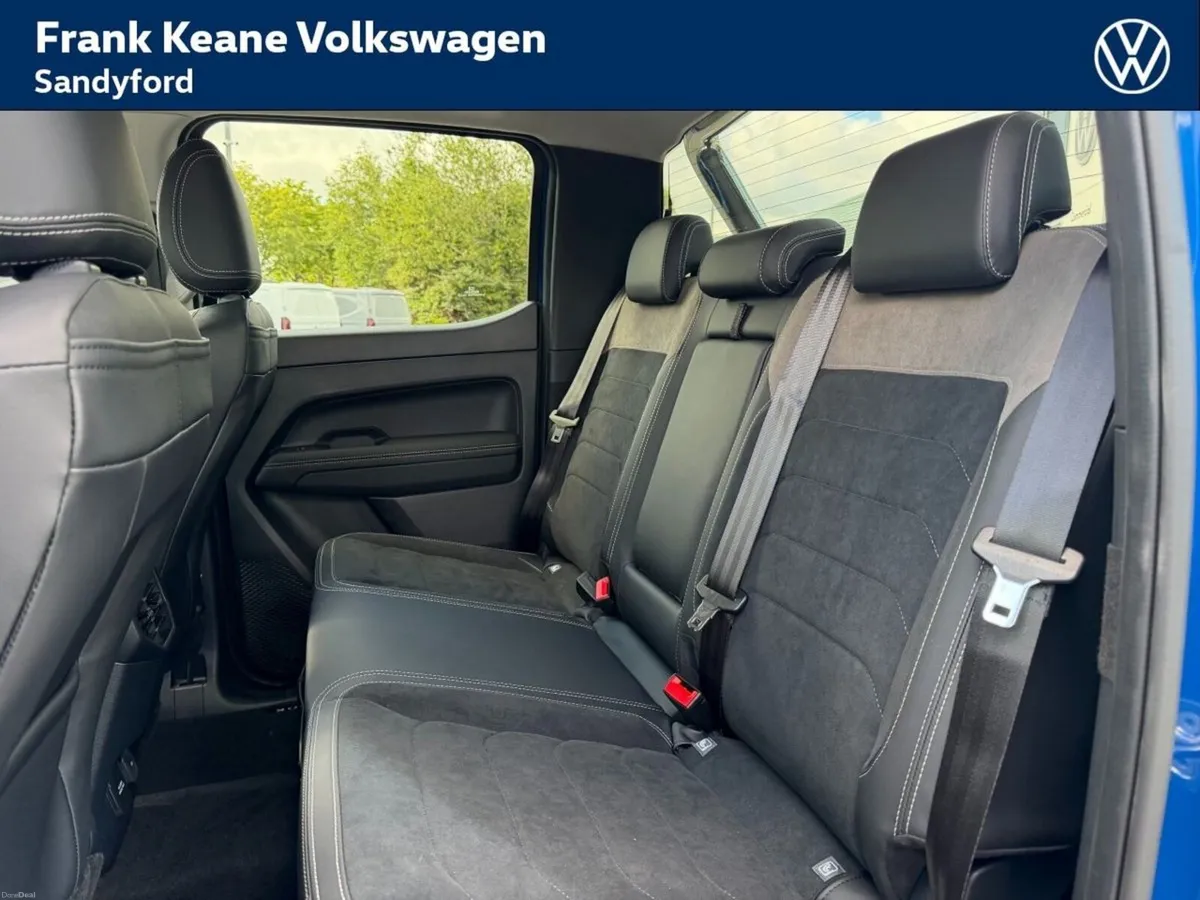 Volkswagen Amarok STYLE AUTO 2.0TDI 202BHP *18" AM - Image 6