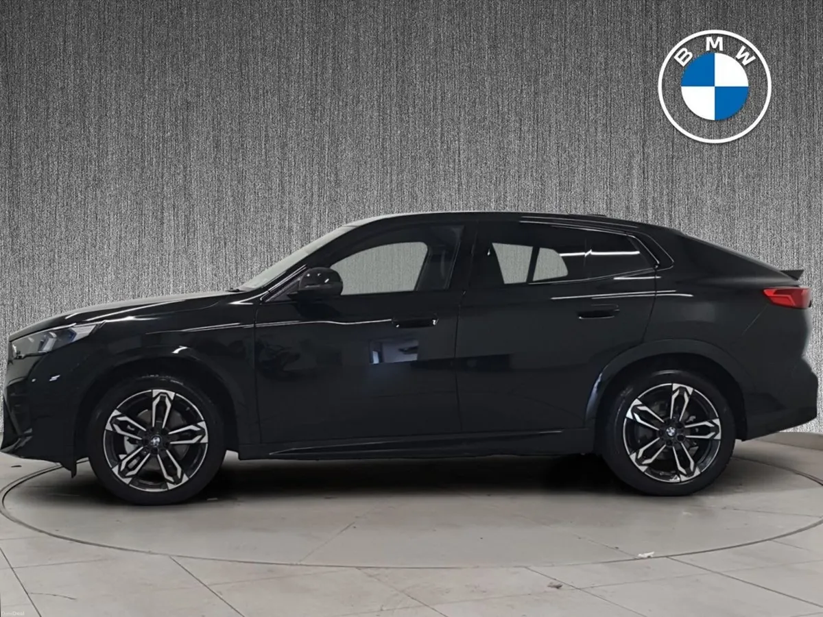 BMW iX2 eDrive20 M Sport - Image 3