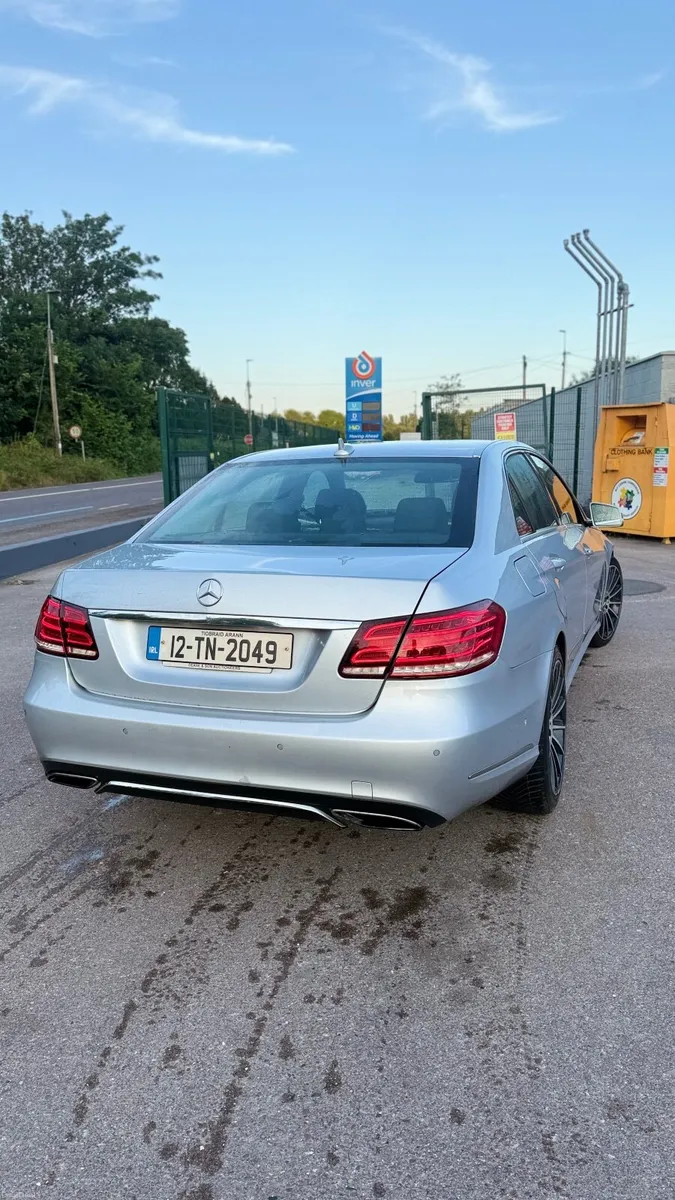 Mercedes E Avantgarde Exclusive Rare car - Image 5
