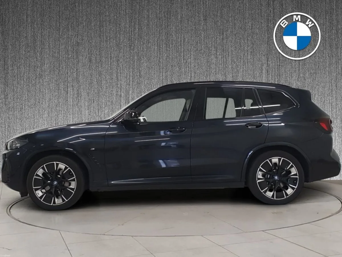 BMW iX3 80 kWh M Sport PRO - Image 3