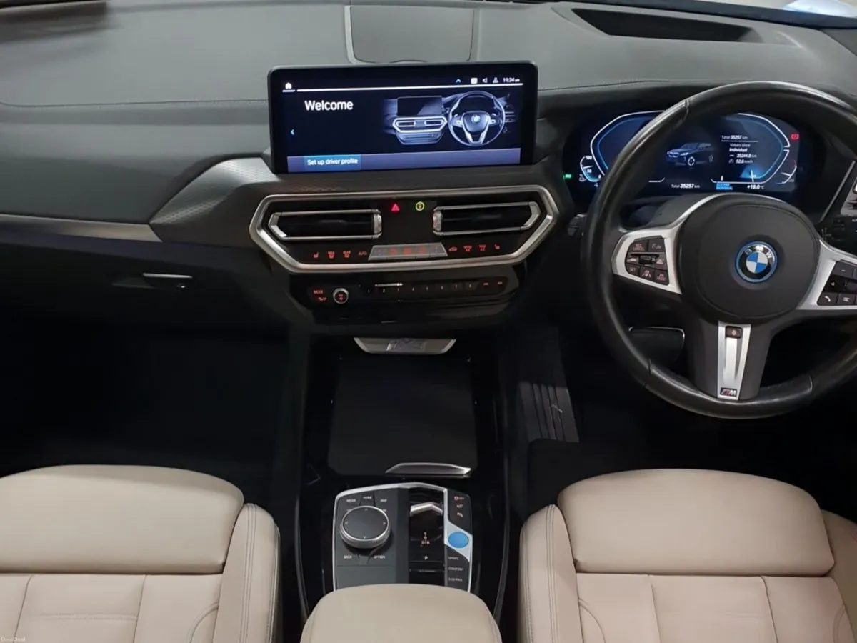 BMW iX3 80 kWh M Sport PRO - Image 4